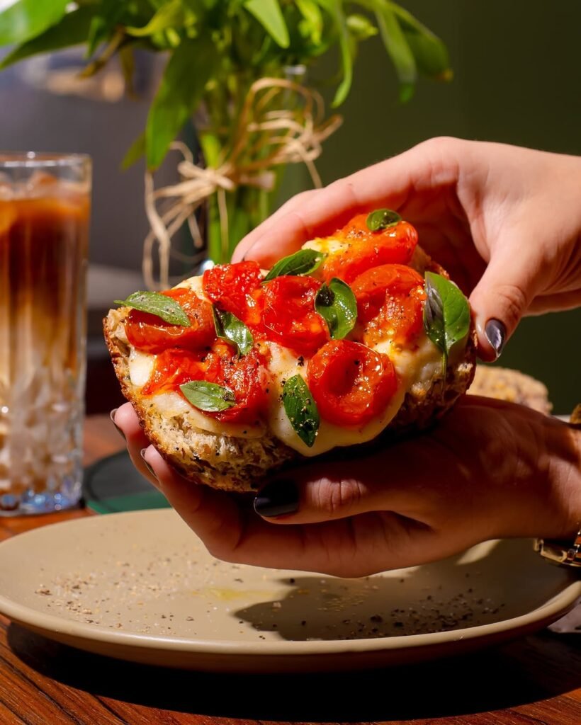 Caprese Toast Oliva Cafe Noroeste