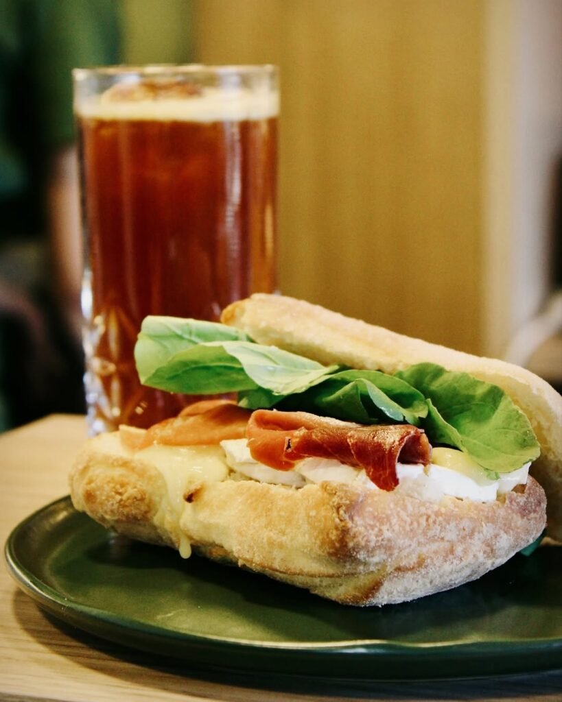 oliva cafe sanduiche parma
